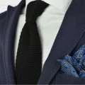 Krawat knit jednolity czarny  koszula 2