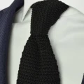 Krawat knit jednolity czarny koszula