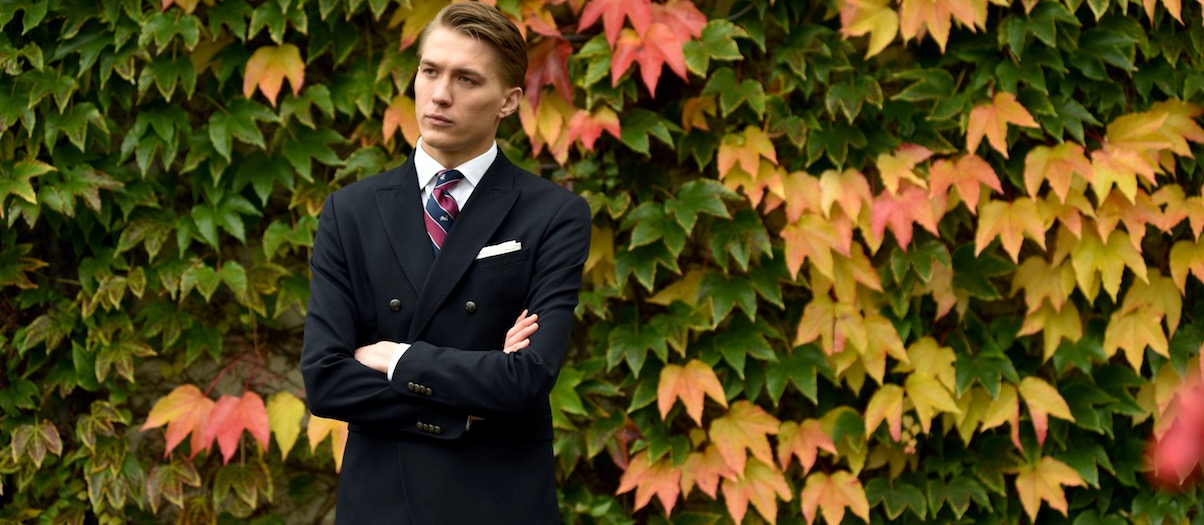 Gość weselny z klasą – poradnik doboru dodatków dla nowoczesnego gentlemana